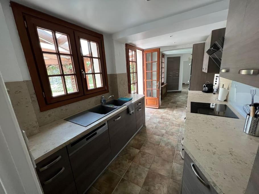 Villa La Cle Des Champs - Les Grais 1H10 De Paris à Bazoches-sur-le-Betz Extérieur photo